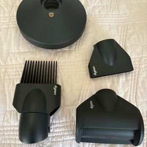 Dyson Supersonic R Attachments, flyaway tool, diffuser, comb tool, smoothing